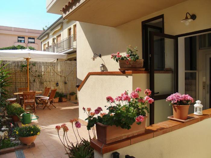 Residence Teclini Castiglione della Pescaia Extérieur photo