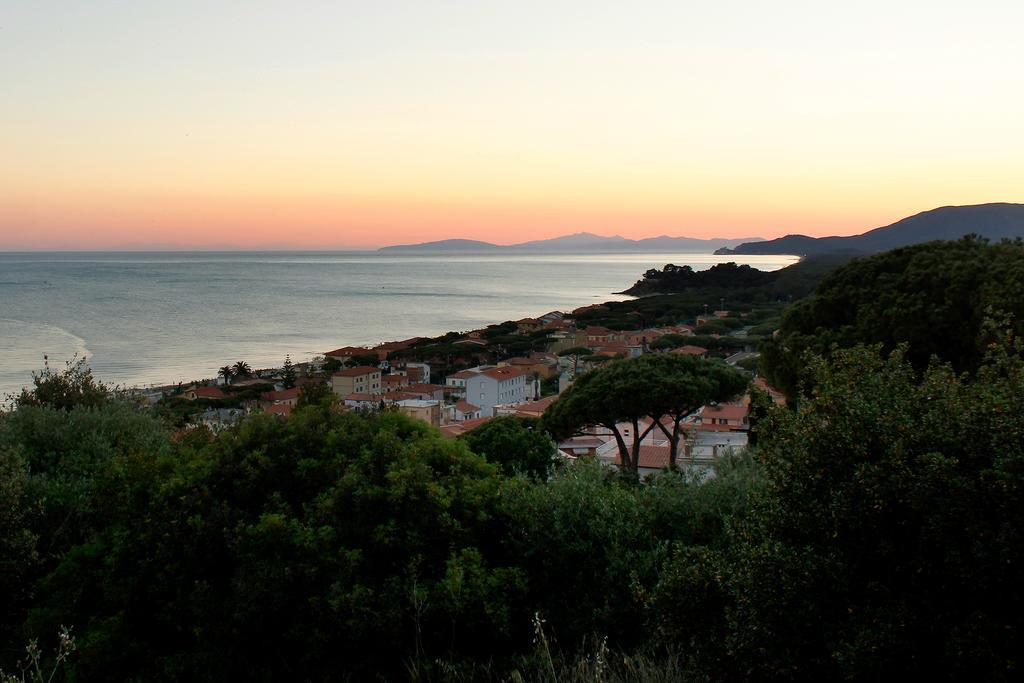 Residence Teclini Castiglione della Pescaia Extérieur photo
